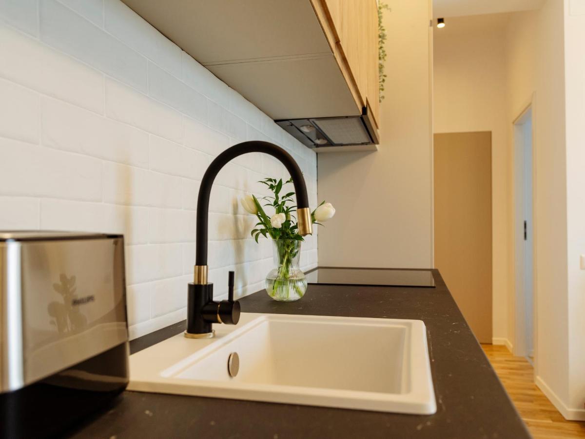 Sunny 2Br Flat - Top Location - Amazing Balcony Bukarest Eksteriør billede