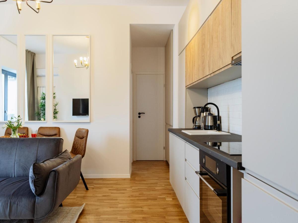 Sunny 2Br Flat - Top Location - Amazing Balcony Bukarest Eksteriør billede