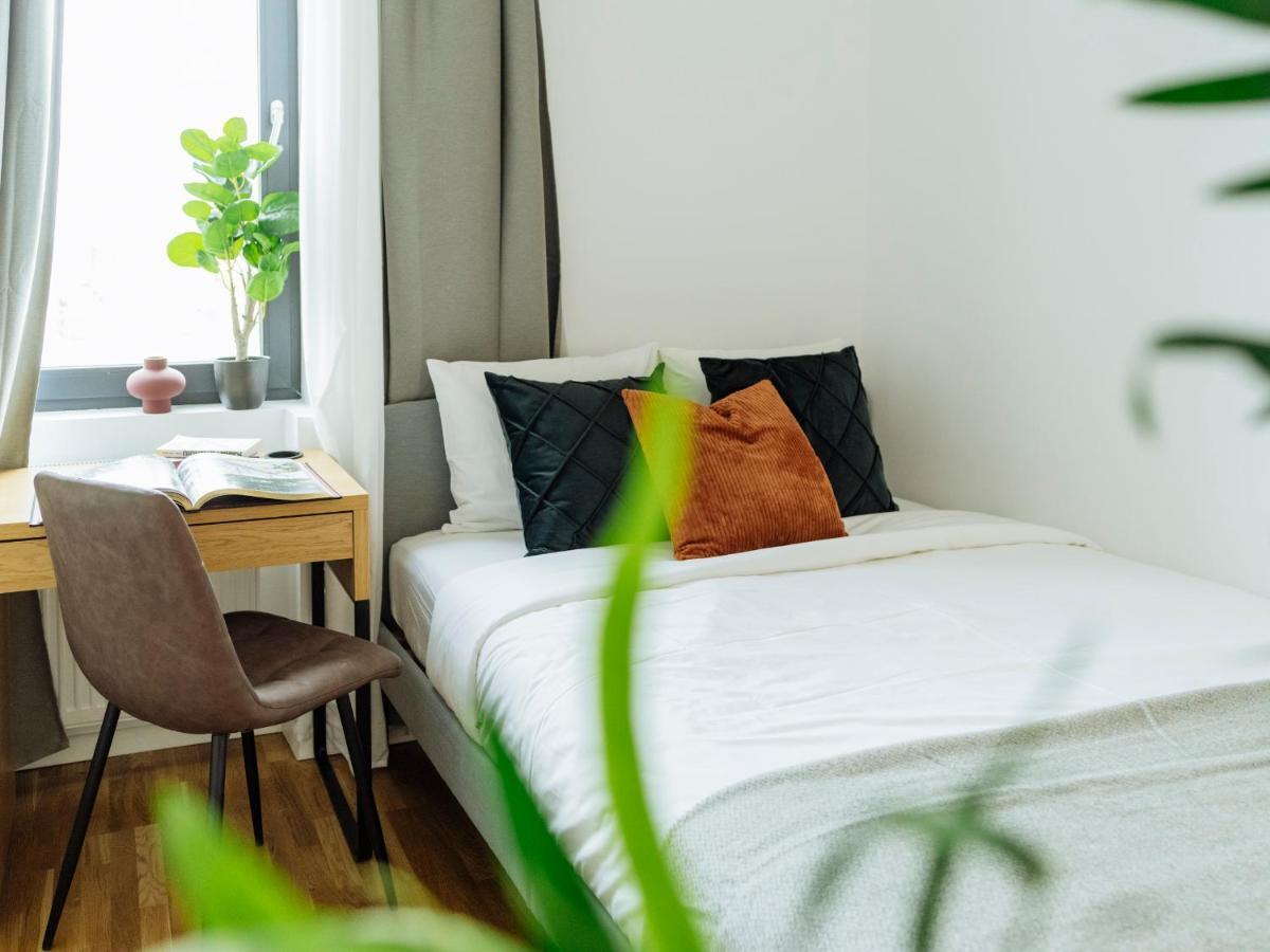 Sunny 2Br Flat - Top Location - Amazing Balcony Bukarest Eksteriør billede