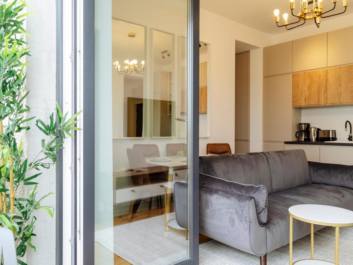 Sunny 2Br Flat - Top Location - Amazing Balcony Bukarest Eksteriør billede