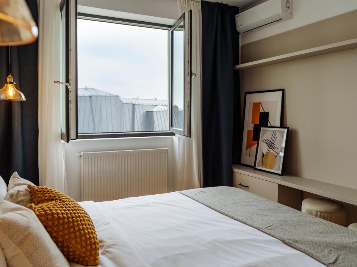 Sunny 2Br Flat - Top Location - Amazing Balcony Bukarest Eksteriør billede